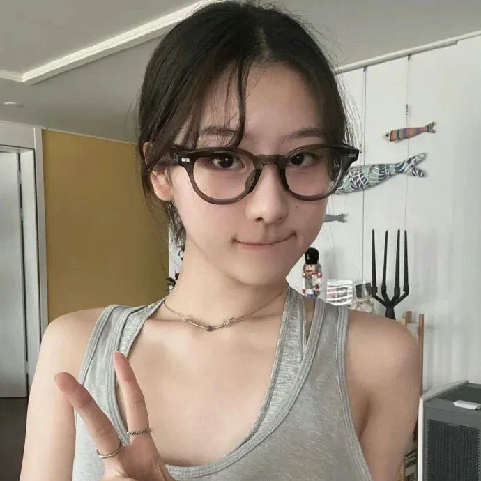 女孩不微笑